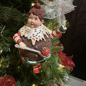 Collectible Dept 56 Christmas Ornament - Sugar Plum Fairy Chocolate Cupcake 5x3
